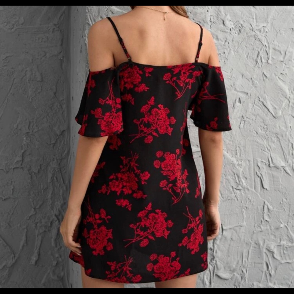 Floral Print Cold Shoulder Dress